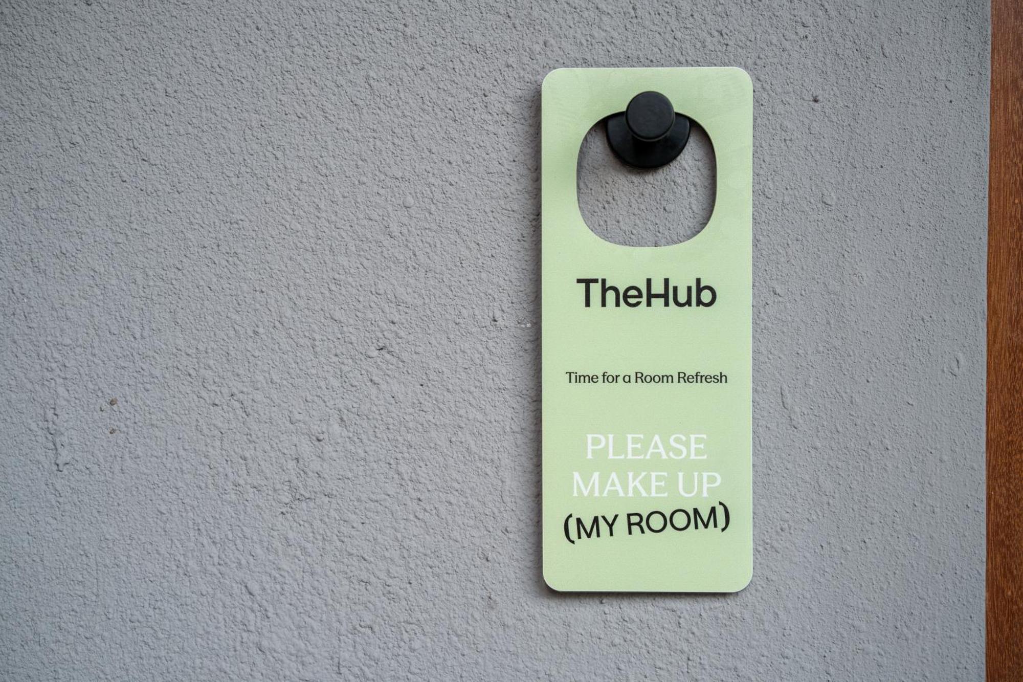 Thehub Pererenan Coworking, Pool And Rooftop Чангу Экстерьер фото