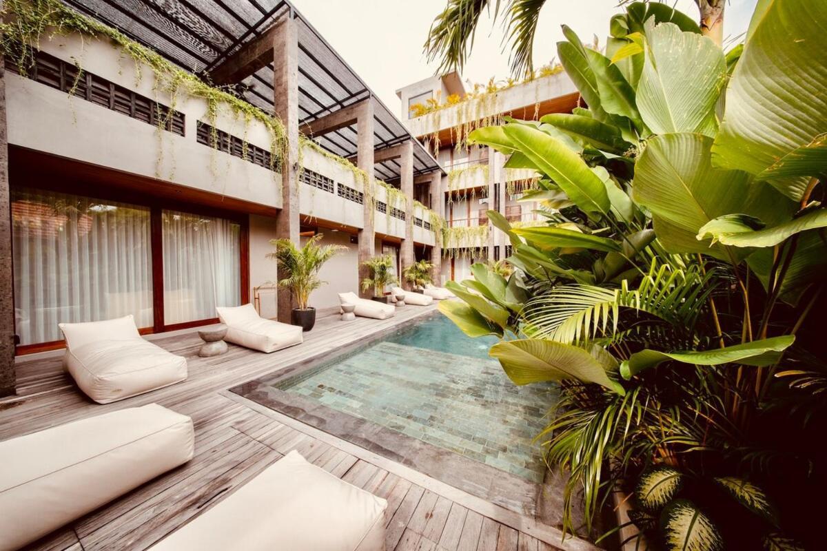Thehub Pererenan Coworking, Pool And Rooftop Чангу Экстерьер фото